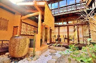 Nazuna Kyoto Nijo-Jo