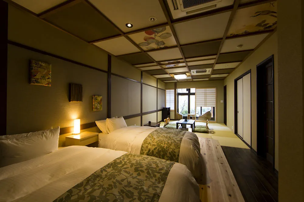 Nazuna Kyoto Nijo-Jo